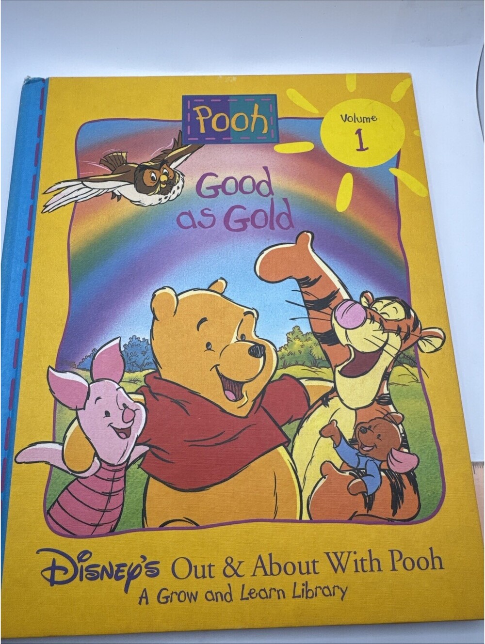 Good as Gold - Disneys Out and About With Pooh Volume 1 - Hardcover 1996